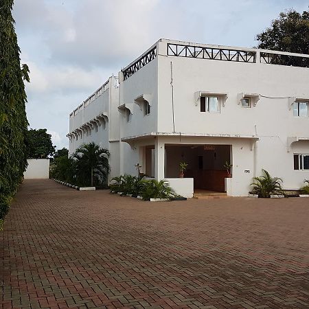 Prestige Holiday Resort Malindi Extérieur photo